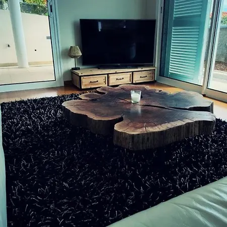 Madeira Mit Blick Auf Den Hafen Villa Funchal (Madeira)